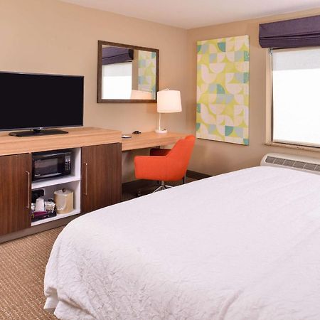 Hampton Inn York Extérieur photo