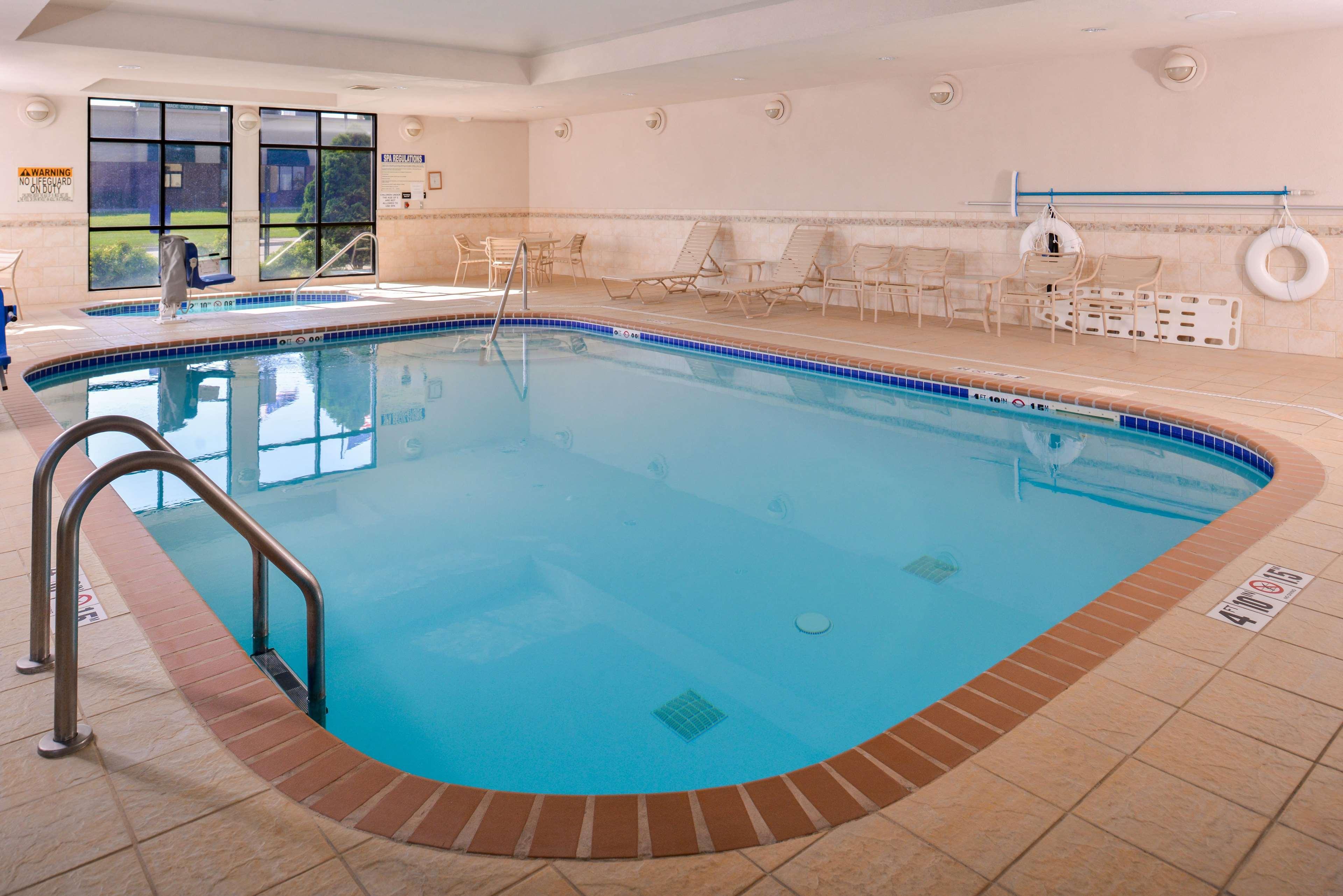 Hampton Inn York Extérieur photo